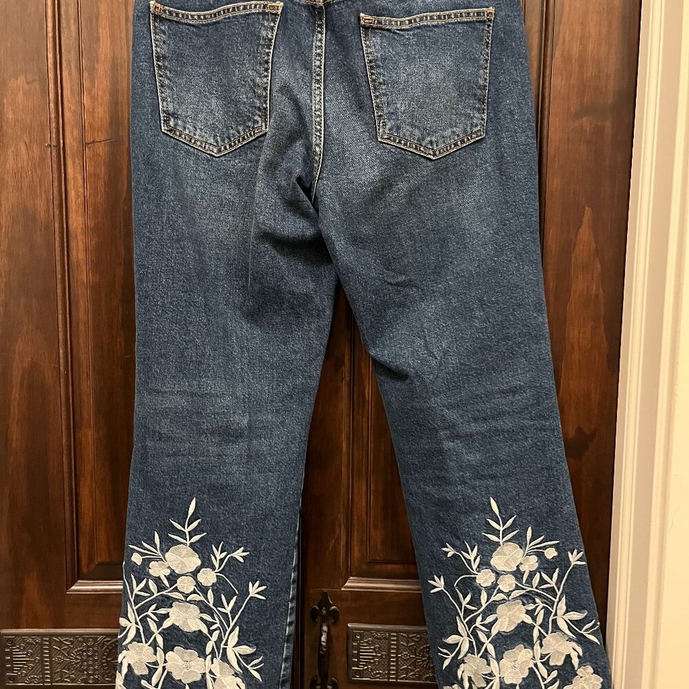 ANTHROPOLOGIE Pilcro Embroidered High Rise Blue Flare Cropped Jeans Size 30 - Picture 4 of 4